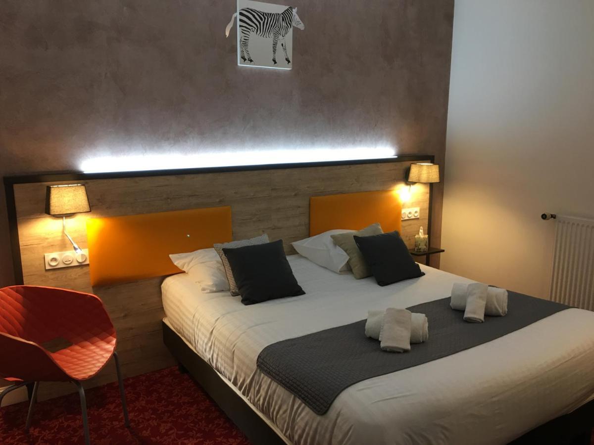 Hotel Saint Albert Сарла-ла-Канеда Экстерьер фото